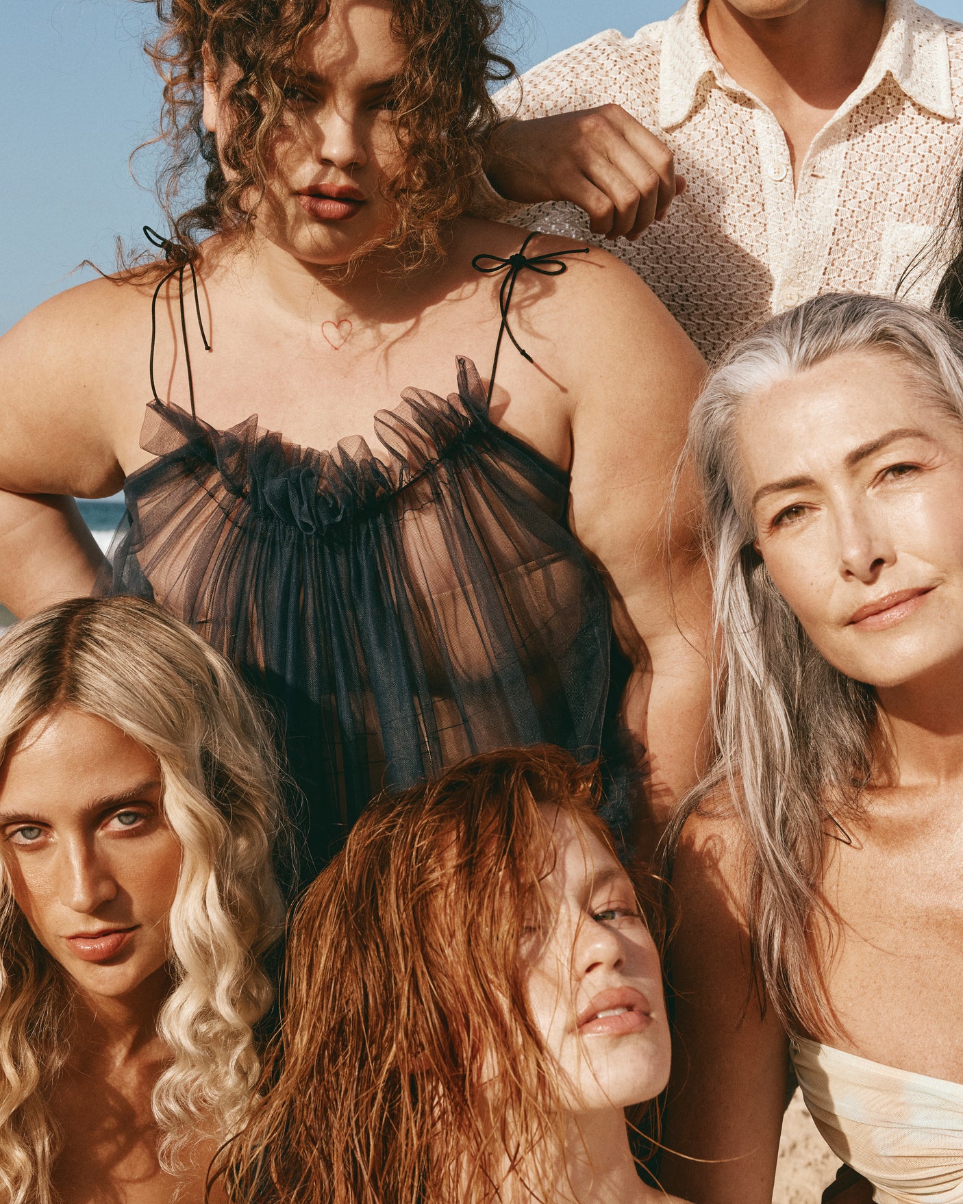 Signature Holiday Structure Complex Duo