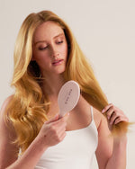 Signature Detangle & Styling Brush
